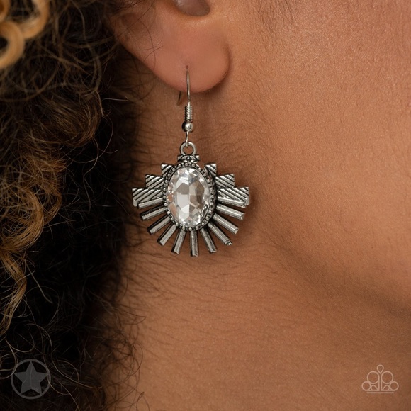 Miss YOU-niverse - Picture 2 of 3